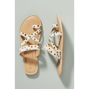 NEW!! Anthropologie COCONUTS by Matisse Dotted Strappy Sandals Calf Hair Flats 7